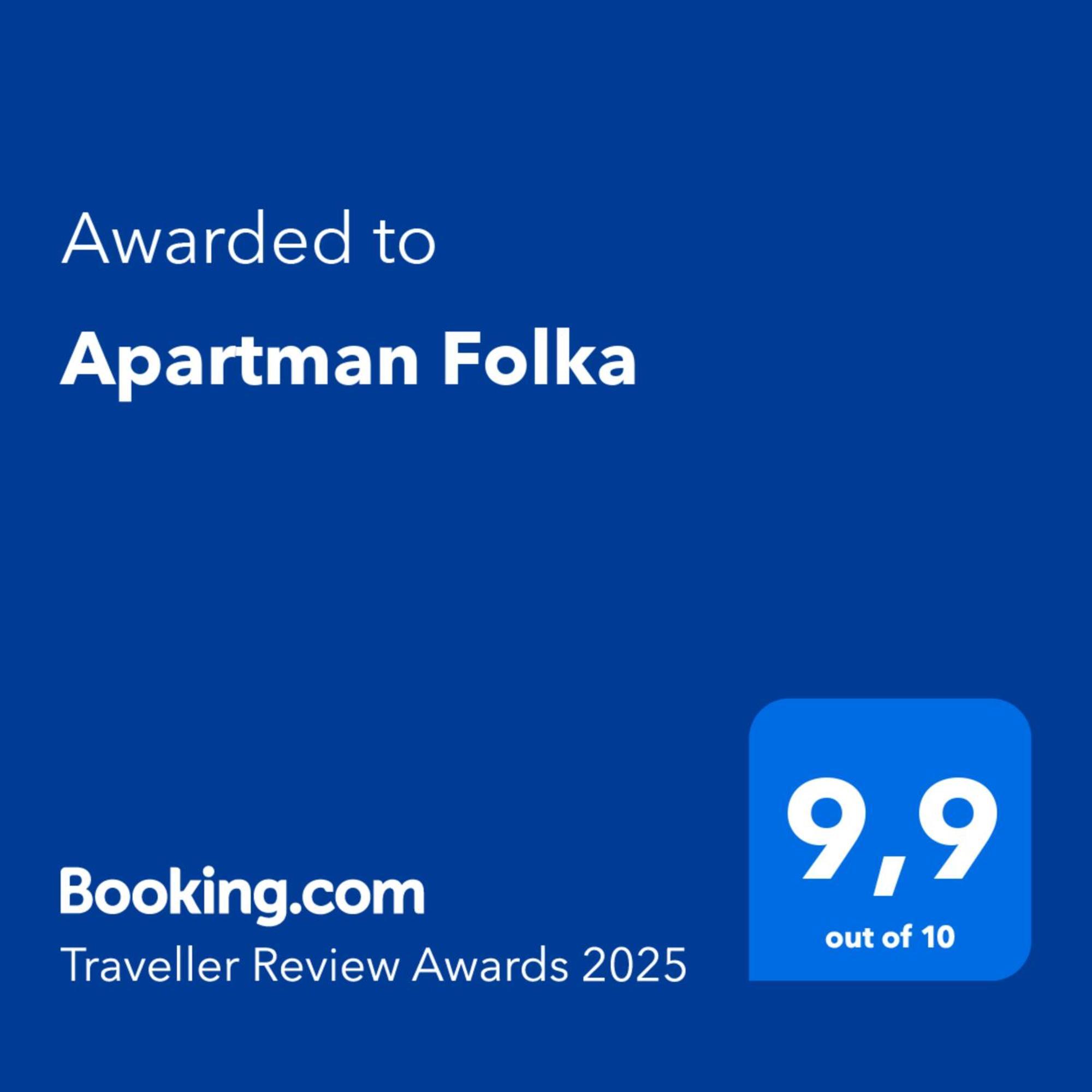 Folka Free Parking